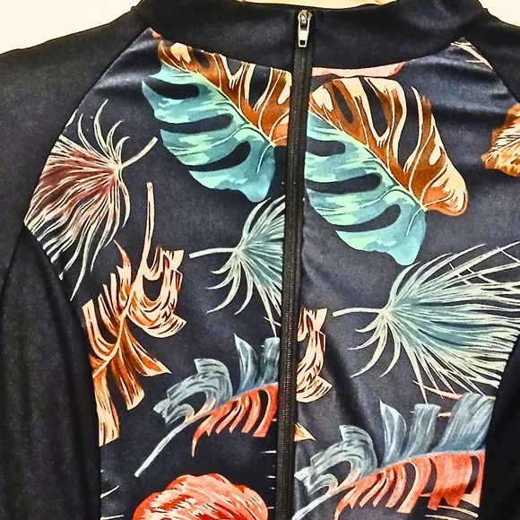 TONIGHT LAST CHANCE! 2 Piece Modest Swimsuit - Top and Pants Size M / L - Picture 7 of 12